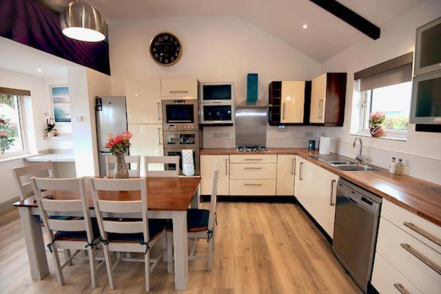 Meadowlane Lodge Cork Eksteriør bilde